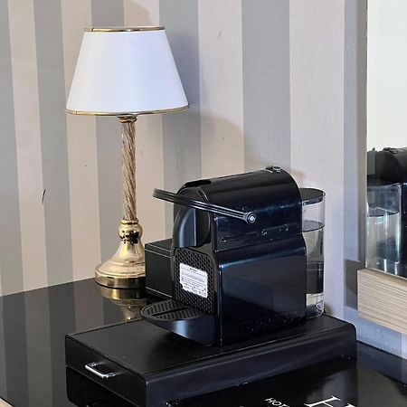 Hotel Lebron Paris Exterior foto