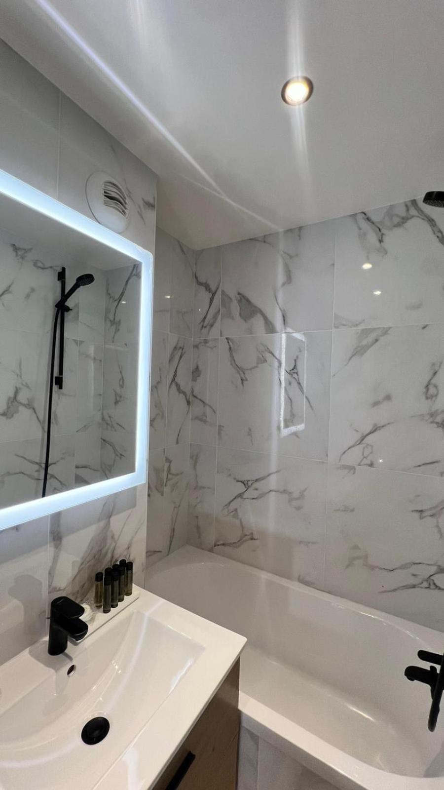 Hotel Lebron Paris Exterior foto